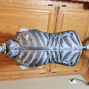 The North Face 550 women's vest size small